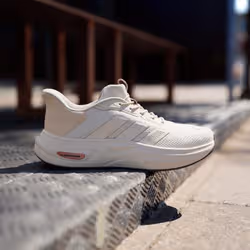 Adidas KK3477_570 Chaussure d'athlétisme Blanc - Vue supplémentaire 3