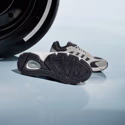 Adidas KJ1289_680 Chaussure d'athlétisme Blanc - Vue supplémentaire 4