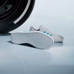 Adidas KI6078_640 Chaussure d'athlétisme Blanc - Vue supplémentaire 4