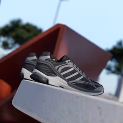 Adidas KI4378_530 chaussure de sport à la mode Noir - Vue supplémentaire 6