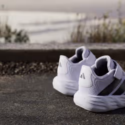 Adidas KI1680_270 Chaussure d'athlétisme Blanc - Vue supplémentaire 4