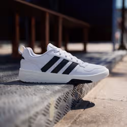 Adidas KI9956_590 chaussure de sport à la mode Noir - Vue supplémentaire 3