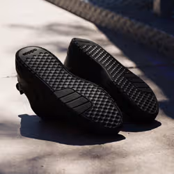Adidas KI9955_620 chaussure de sport à la mode Noir - Vue supplémentaire 4