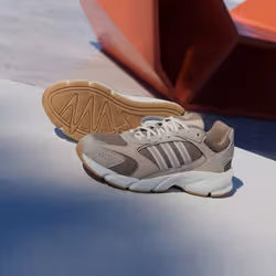 Adidas KI7101_570 Chaussure d'athlétisme Multicolore - Vue supplémentaire 4