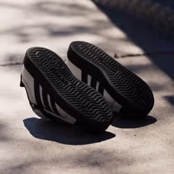 Adidas KJ9606_370 Chaussure d'athlétisme Noir - Vue supplémentaire 4