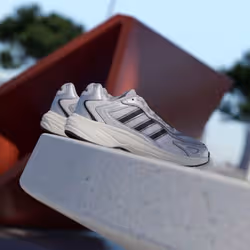 Adidas KI7020_560 Chaussure d'athlétisme Blanc - Vue supplémentaire 6