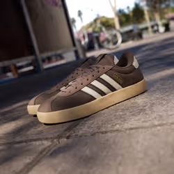 Adidas KI2128_590 chaussure de sport à la mode Multicolore - Vue supplémentaire 8