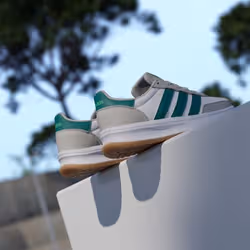 Adidas KK4607_560 Chaussure d'athlétisme Blanc - Vue supplémentaire 8