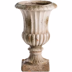 Pot de fleurs de style vintage à l'effet usé. Ajoutez une touche de caractère vintage à votre intérieur avec ce pot de fleurs ...