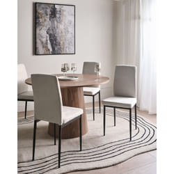 Lot De 4 Chaises De Salle À Manger En Tissu Pieds En Fer Noir Sans Accoudoirs Beige Clair Riner