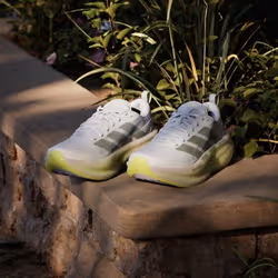 Adidas KJ1862_590 Chaussure d'athlétisme Vert - Vue supplémentaire 5