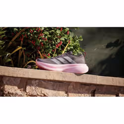 Adidas KJ1864_560 Chaussure d'athlétisme Noir - Vue supplémentaire 2