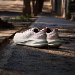 Adidas KJ4426_590 Chaussure d'athlétisme Multicolore - Vue supplémentaire 6
