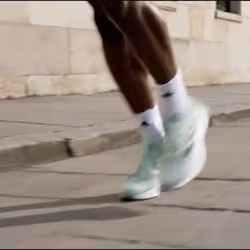 Adidas KJ4147_680 Chaussure d'athlétisme Vert - Vue supplémentaire 2