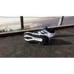 Adidas IH9813_670 Chaussure d'athlétisme Blanc - Vue supplémentaire 2