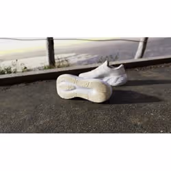 Adidas IH9794_570 Chaussure d'athlétisme Blanc - Vue supplémentaire 2