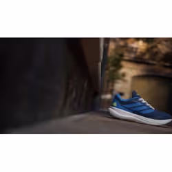 Adidas KI1789_570 Chaussure d'athlétisme Vert - Vue supplémentaire 2