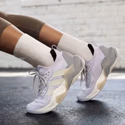 Adidas LA3875_600 Chaussure d'athlétisme Blanc - Vue supplémentaire 2