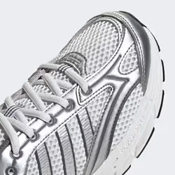 Adidas LA5222_550 Chaussure d'athlétisme Blanc - Vue supplémentaire 8