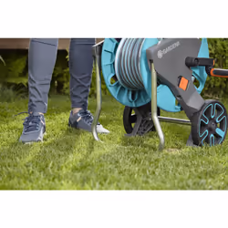 Gardena 18511-20 enrouleur de tuyau d'arrosoir de jardin Chariot sur roues Manuel Noir, Bleu, Acier inoxydable - Vue supplémentaire 4