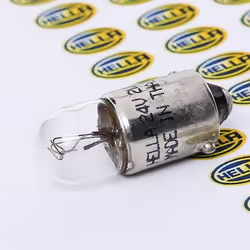 Ampoule, feu plafonnier; HELLA; Ampoule sur socle 24 2; 02333623, 4119959A, 45433060019, 0353482, 1091021100