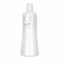 Oxydant - WELLA - Blondor Freelights 6% 20v - Pour Balayage - Cheveux colorés ou mechés - Liquide