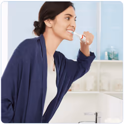 Oral-B SmartSeries Smart 4 4000S Sensi Ultrathin Adulte Brosse à dents rotative oscillante Blanc - Vue supplémentaire 7
