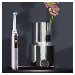 Oral-B iO Series 9n Adulte Brosse à dents rotative oscillante Rose - Vue supplémentaire 18