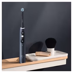 Oral-B iO 7S Adulte Brosse à dents oscillante Noir - Vue supplémentaire 4