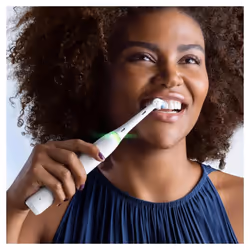 Oral-B iO Series 4 Quite Adulte Brosse à dents rotative Blanc - Vue supplémentaire 4