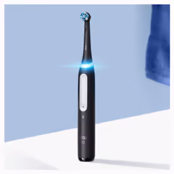 Oral-B iO 4, Adulte, Brosse à dents rotative, Soin quotidien, Sensible, Super sensitive, Blanchiment, Noir, Matte Black, Batt ...