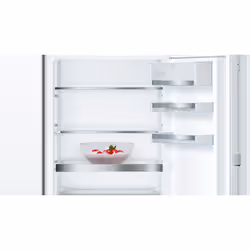 Bosch Serie 6 KIS77AFE0 réfrigérateur-congélateur Intégré 231 L E Blanc