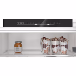 Bosch Serie 4 KIN96VFD0 réfrigérateur-congélateur Intégré 290 L D Blanc