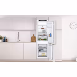 Balay 3KIE734F réfrigérateur-congélateur Intégré 260 L E