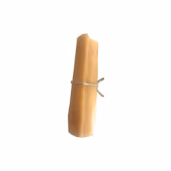 Friandise pour chien 100% naturelle. Le fromage de yak est une friandise naturelle qui participe au bien-être et à la santé d ...