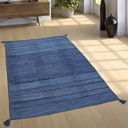 Pour une ambiance résolument tendance, optez pour un kilim. Ces tapis allient à; merveille matériaux naturels et design perso ...
