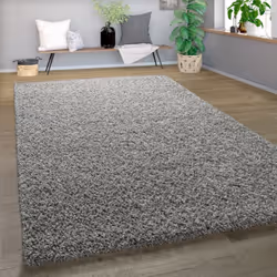 Véritable Shaggy, ce tapis est une pièce unique qui embellira votre pièce préférée. Ce modèle, disponible en différentes coul ...