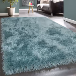 Rentrer chez soi, enlever ses chaussures et offrir à ses pieds une sensation de chaleur et de douceur. Le tapis Shaggy à poil ...