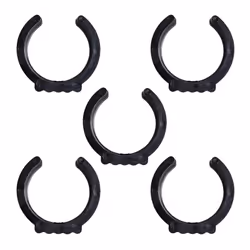 Notre set de 5 clips de protection en plastique protège votre sol et votre fauteuil de rayures ou griffures. Les clips sont f ...