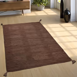 Créez un petit coin d'Orient dans votre intérieur avec ces tapis;! Particulièrement robustes, ces chefs-d'œuvre tissés enchan ...