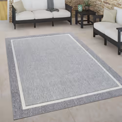 Un été scandinave;: confortables et tendance, ces superbes tapis d'intérieur et d'extérieur attirent tous les regards et tran ...