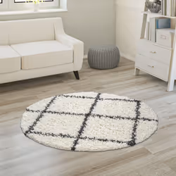 Invitez le hygge scandinave dans votre intérieur grâce à ces chaleureux tapis à poils longs ! Le hygge est le concept danois ...