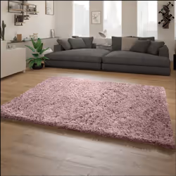 Procurez-vous davantage de confort au sein de vos quatre murs. Grâce aux fabuleux tapis shaggy de cette collection, vous crée ...