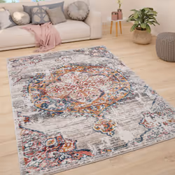 Laissez-vous séduire par le charme de l’Orient et vivez votre propre merveilleux conte de fées. Cette collection de tapis sél ...