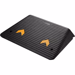 [Rampe d’accès] – La rampe d’accès de Wiltec de 902 x 620 x 102 mm est fabriquée en caoutchouc de haute qualité, offrant robu ...