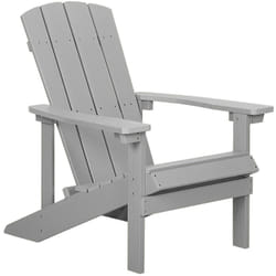 Chaise Basse Fauteuil de Jardin Effet Bois Gris Clair avec Accoudoirs et Dossier Confortable Matières Résitantes Style Rustique et Campagne Beliani