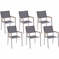Fauteuils metteur en scène. Cet ensemble de chaises d'extérieur est le choix idéal pour un coin repas dans votre jardin. Le c ...