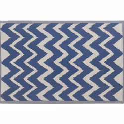 Tapis extérieur 120 x 180 cm au motif zigzag bleu marine et blanc. Ajoutez une touche subtile à votre salon, votre jardin, vo ...