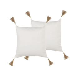 Lot de 2 coussins décoratifs beiges à pompons 45 x 45 cm AZALEA