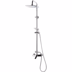 Colonne de douche chromée brillante avec pommeau carré. Il y a plus à une colonne de douche que la fonctionnalité. La douche  ...